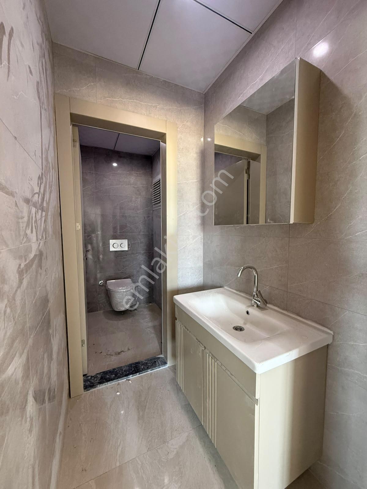 Ferhatlar Kolejine Yakın 3+1 E.banyolu Giyinme Odalı Daire — fotoğraf 13