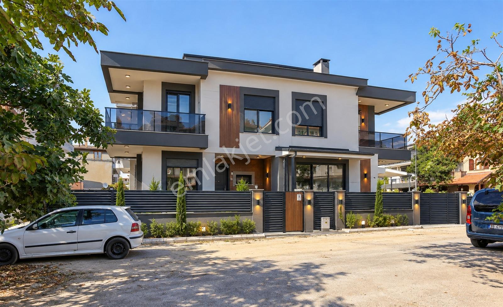 Çamlıçayda Sıfır Teraslı Otoparklı 5+1 235m2 Merkezde Yokuşsuz — fotoğraf 6