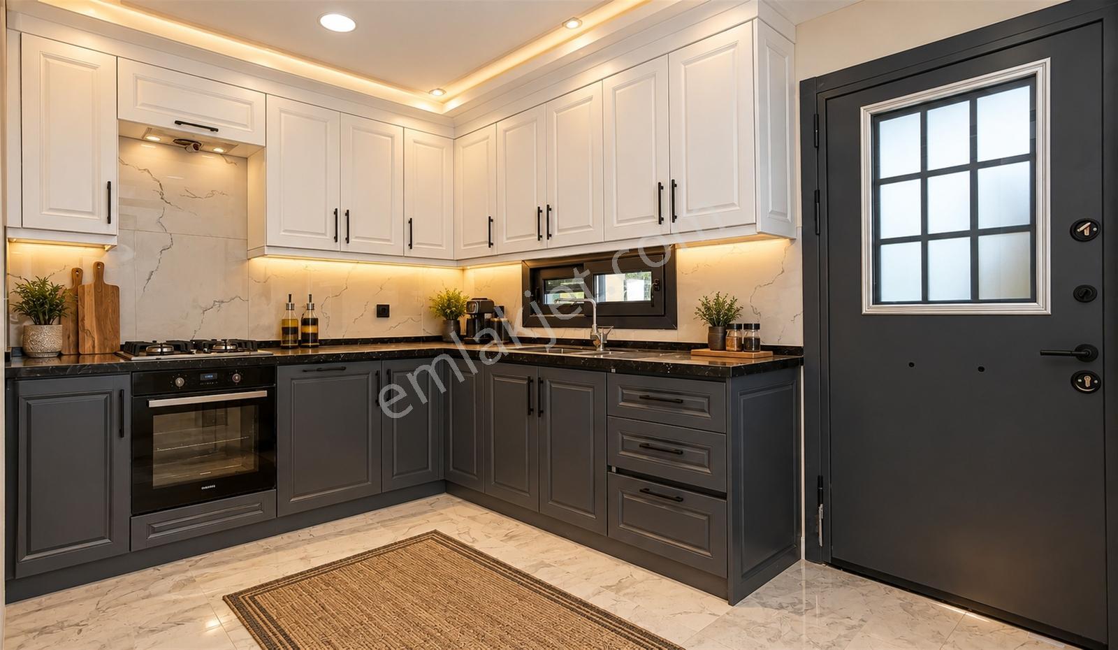 Çamlıçayda Sıfır Teraslı Otoparklı 5+1 235m2 Merkezde Yokuşsuz — fotoğraf 9