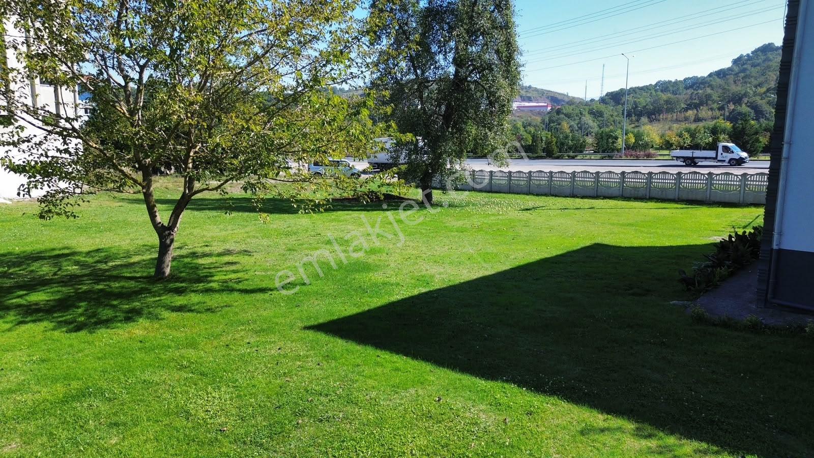 Gümüşova D-100 Üzeri 4 Kat Ticari + Konut İmarlı Arsa — fotoğraf 14