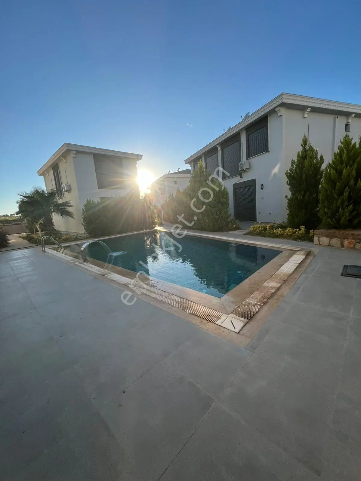 Didim Efeler Mahallesi Havuzlu Sitede Satılık 3+1 Villa — fotoğraf 13