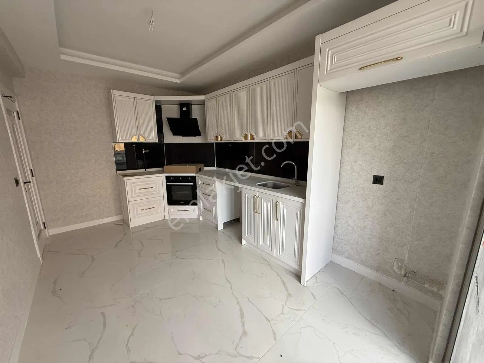Yelda Park Yanı 3+1 Kapalı Garajlı Daire Satılık