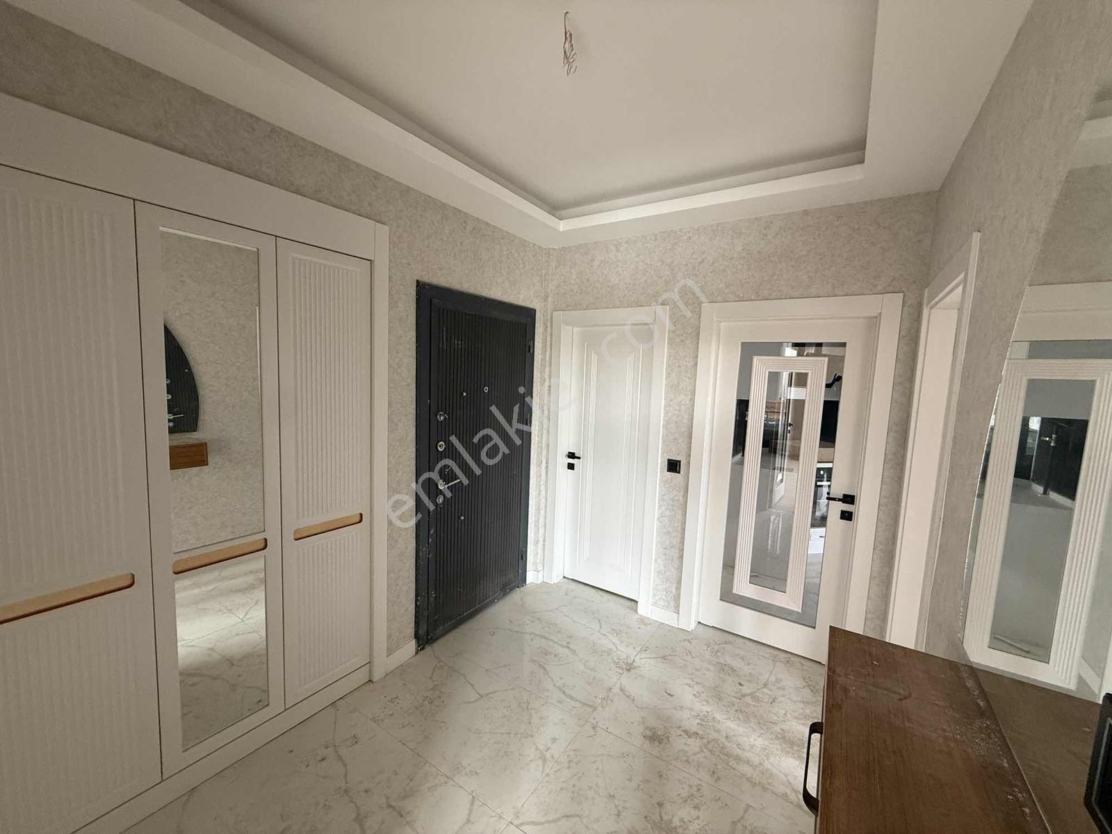 Yelda Park Yanı 3+1 Kapalı Garajlı Daire Satılık — fotoğraf 18