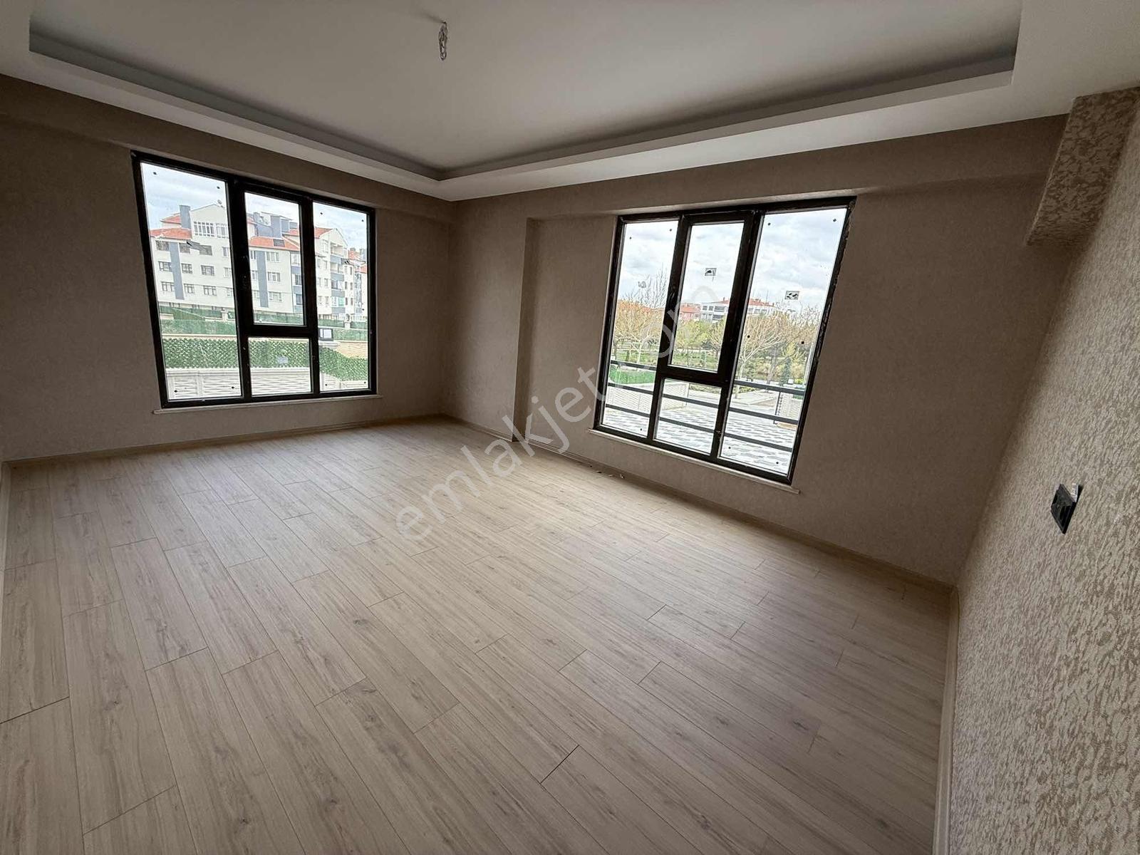 Yelda Park Yanı 3+1 Kapalı Garajlı Daire Satılık — fotoğraf 23