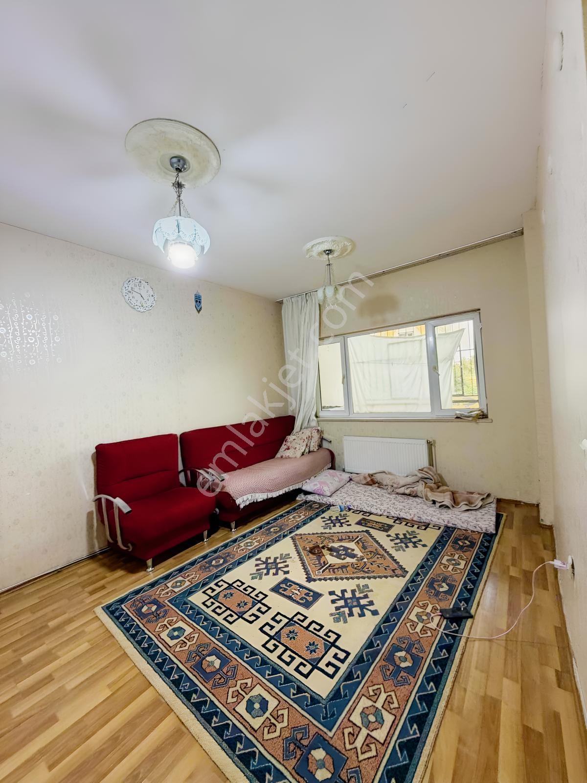 Güç Emlaktan Toki Akabede Satılık 2+1 Daire
