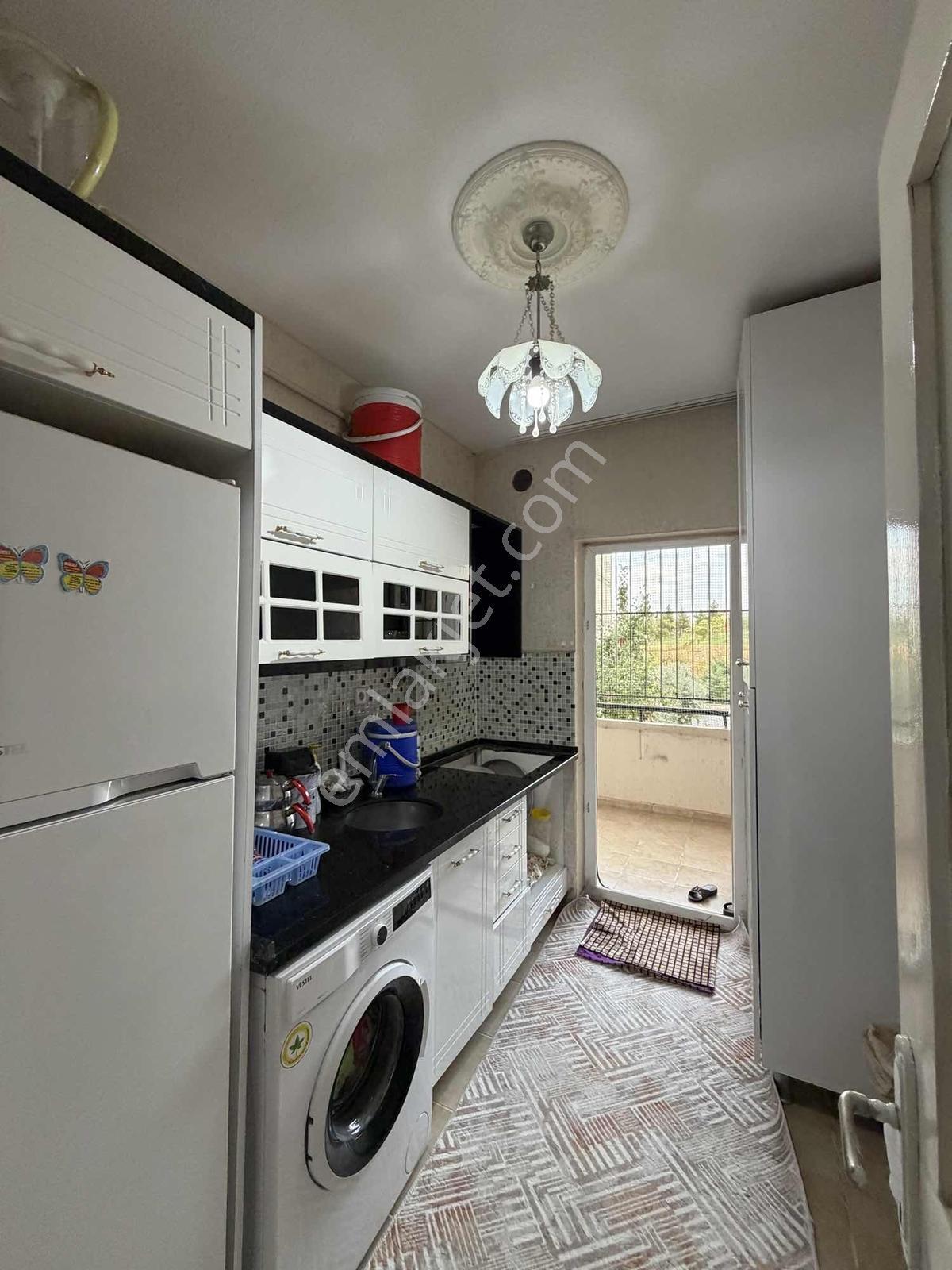 Güç Emlaktan Toki Akabede Satılık 2+1 Daire — fotoğraf 3