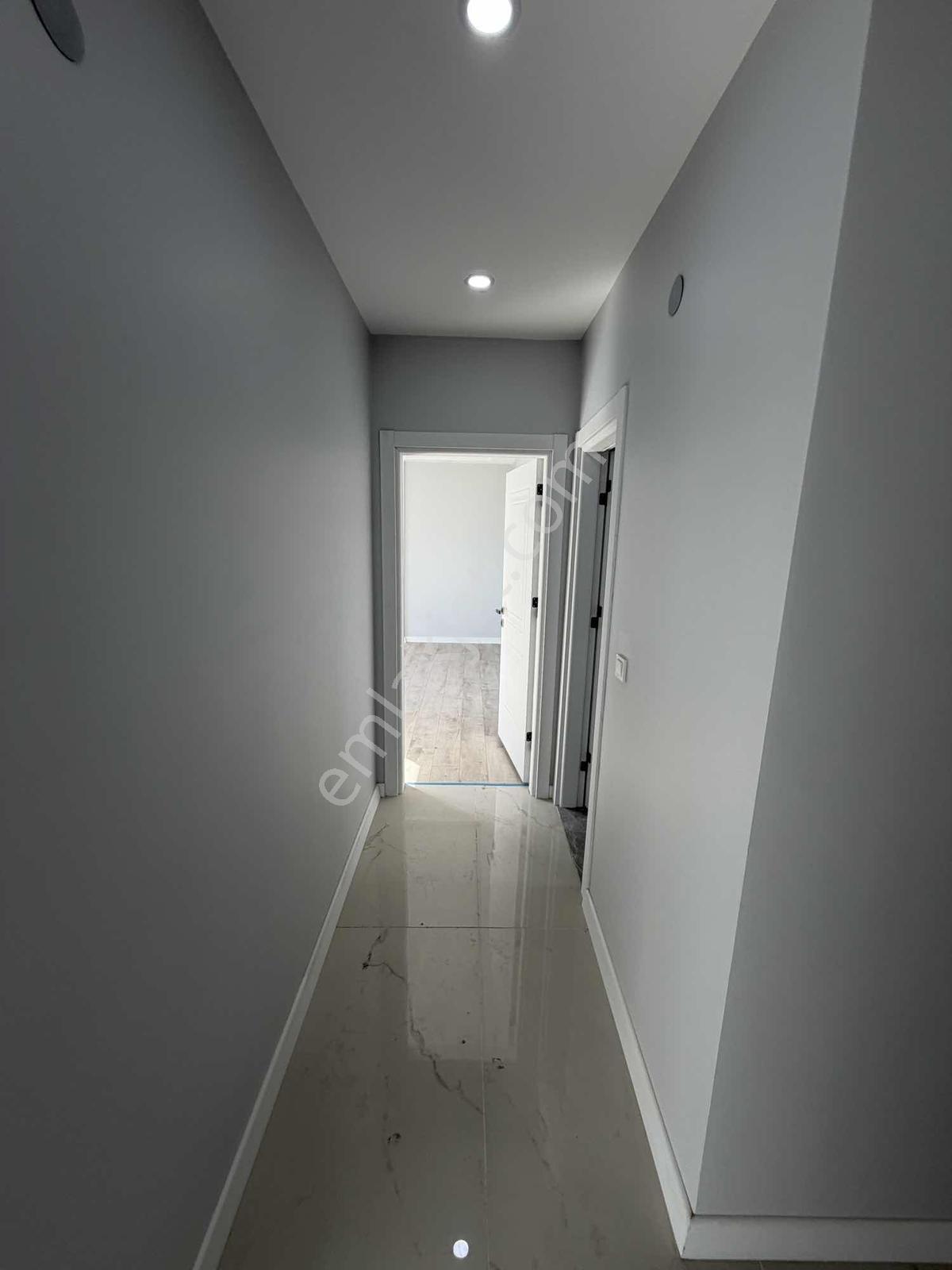 Akkaya İnşaattan Sıfır Ayrı Mutfak Geniş Balkon Emsalsiz 1+1 — fotoğraf 5
