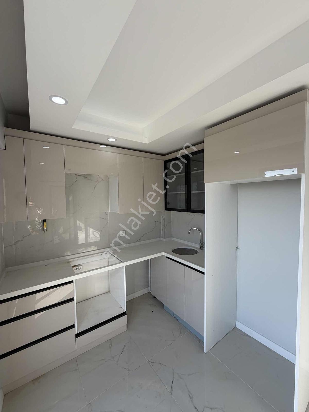 Akkaya İnşaattan Sıfır Ayrı Mutfak Geniş Balkon Emsalsiz 1+1 — fotoğraf 9