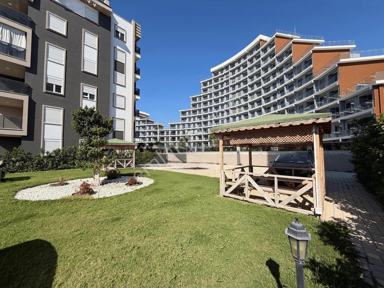 Fırsat Altıntaş Goldenport Lara Sitesi'nde Şık 2+1 Satılık Daire — fotoğraf 32