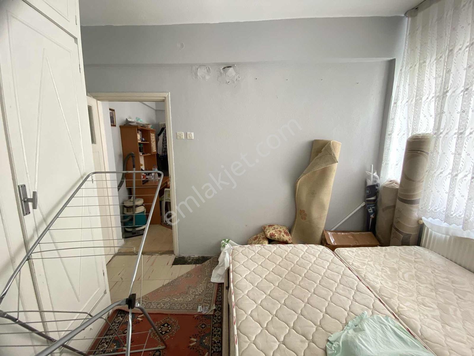 Balıkesir Karesi Çay Mah.başçeşme Karşısı Uygun Fiyatlı 2+1daire — fotoğraf 14