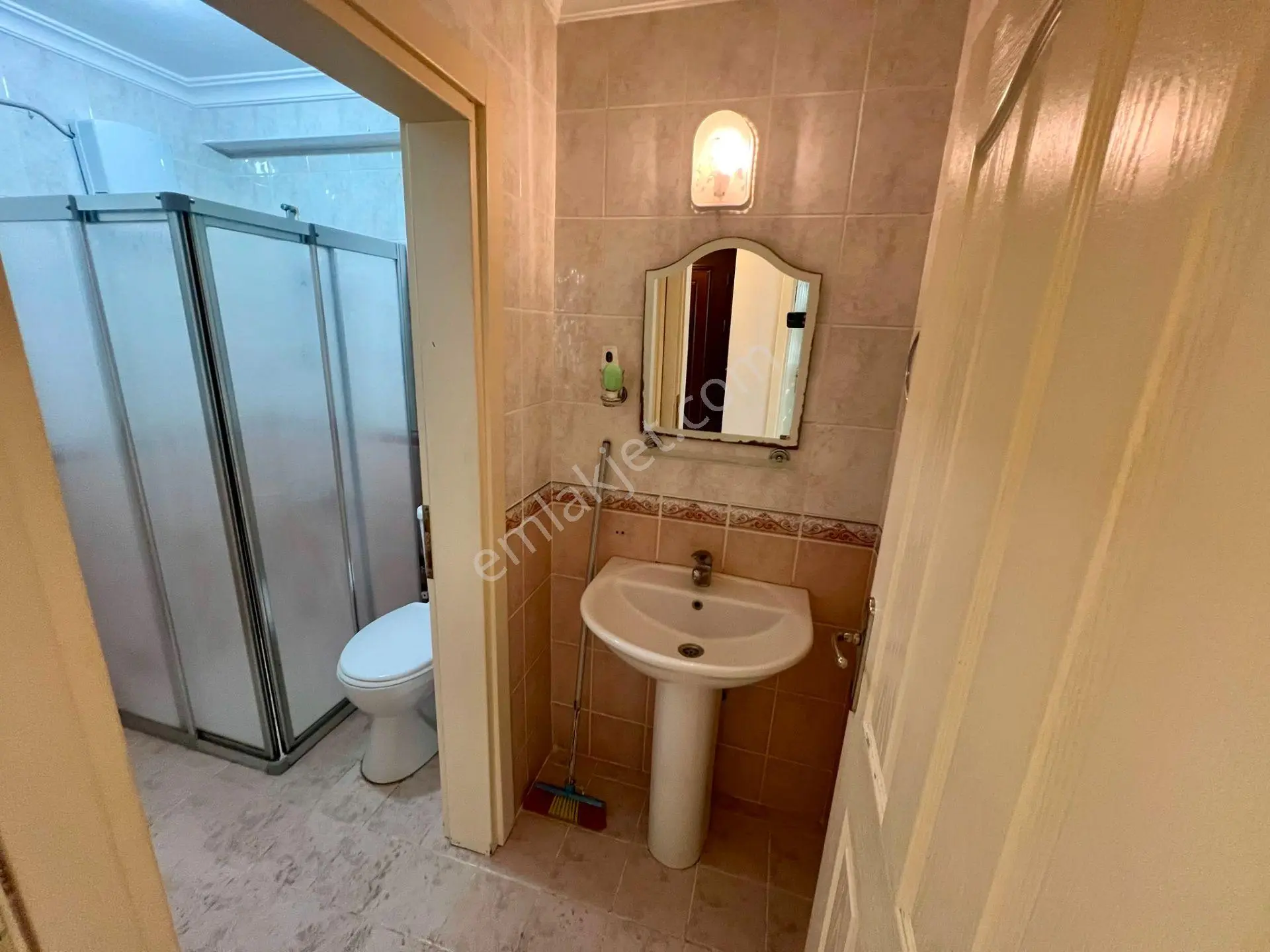 Akçay Aras Emlaktan Altınolukta Geniş Balkonlu 2+1 Daire — fotoğraf 16