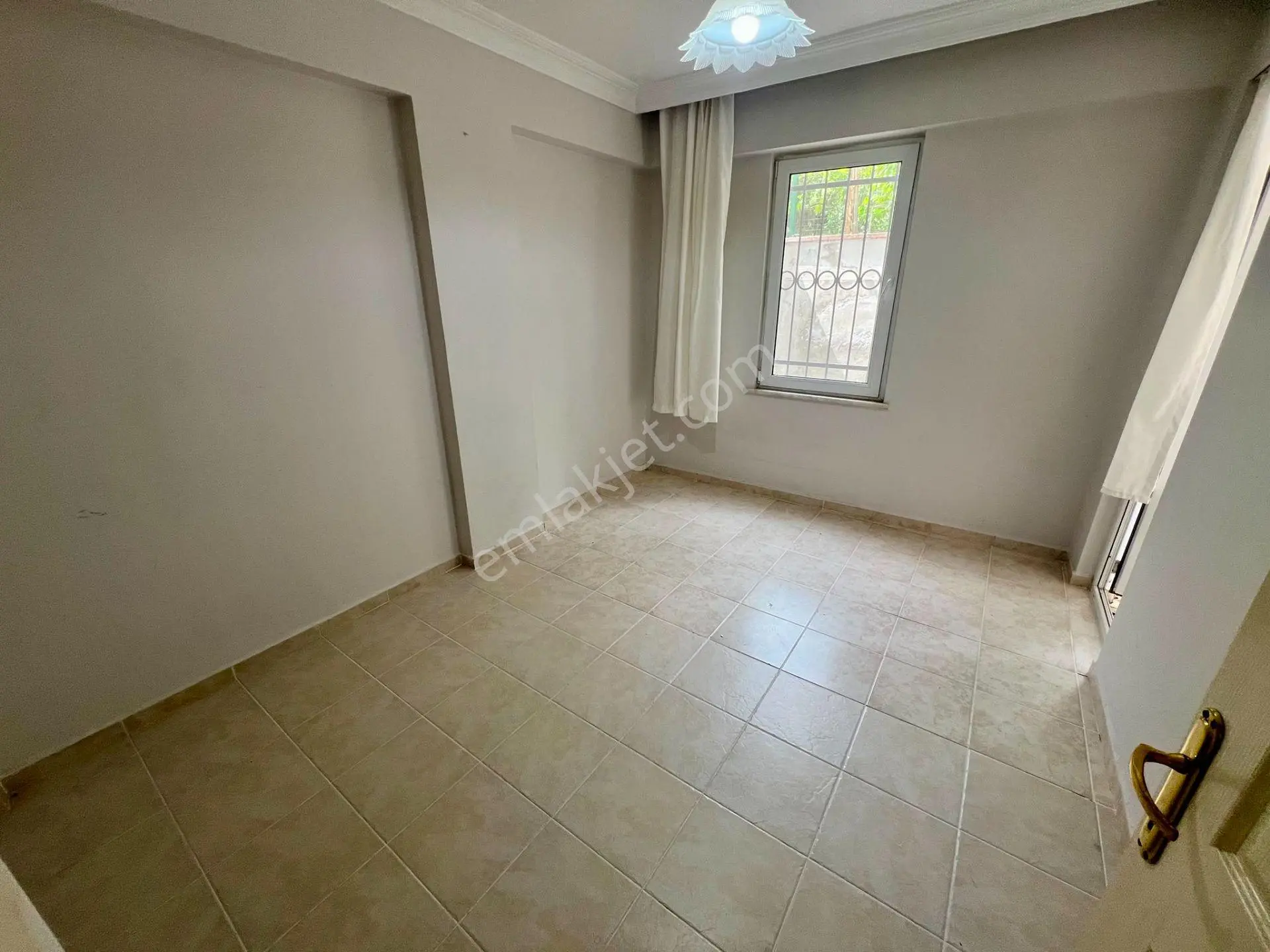 Akçay Aras Emlaktan Altınolukta Geniş Balkonlu 2+1 Daire — fotoğraf 19