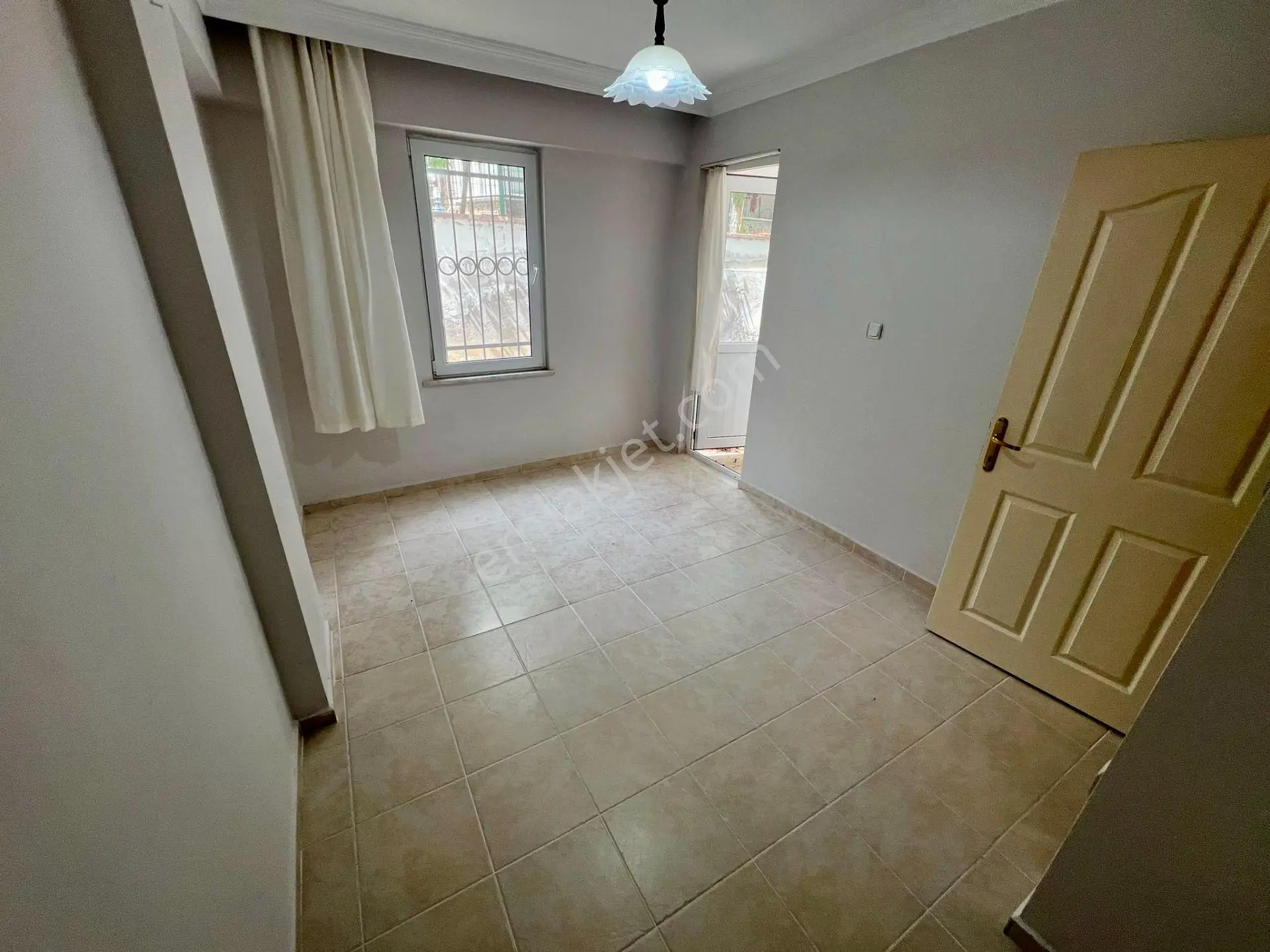 Akçay Aras Emlaktan Altınolukta Geniş Balkonlu 2+1 Daire — fotoğraf 20