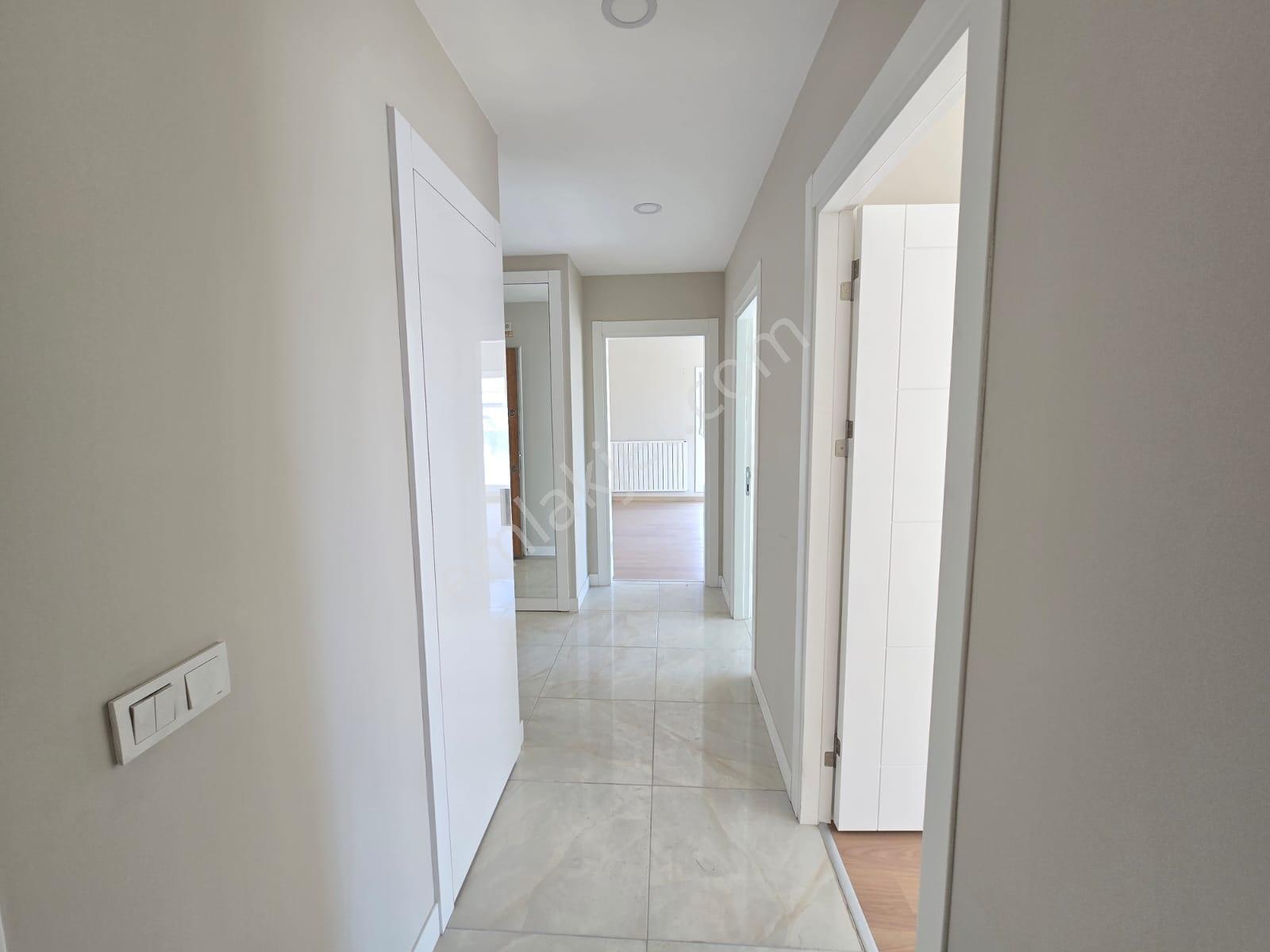 Luxera Güneşli Rezidans|2+1 | 138 M² |teraslı | Ebeveyn Banyolu — fotoğraf 3