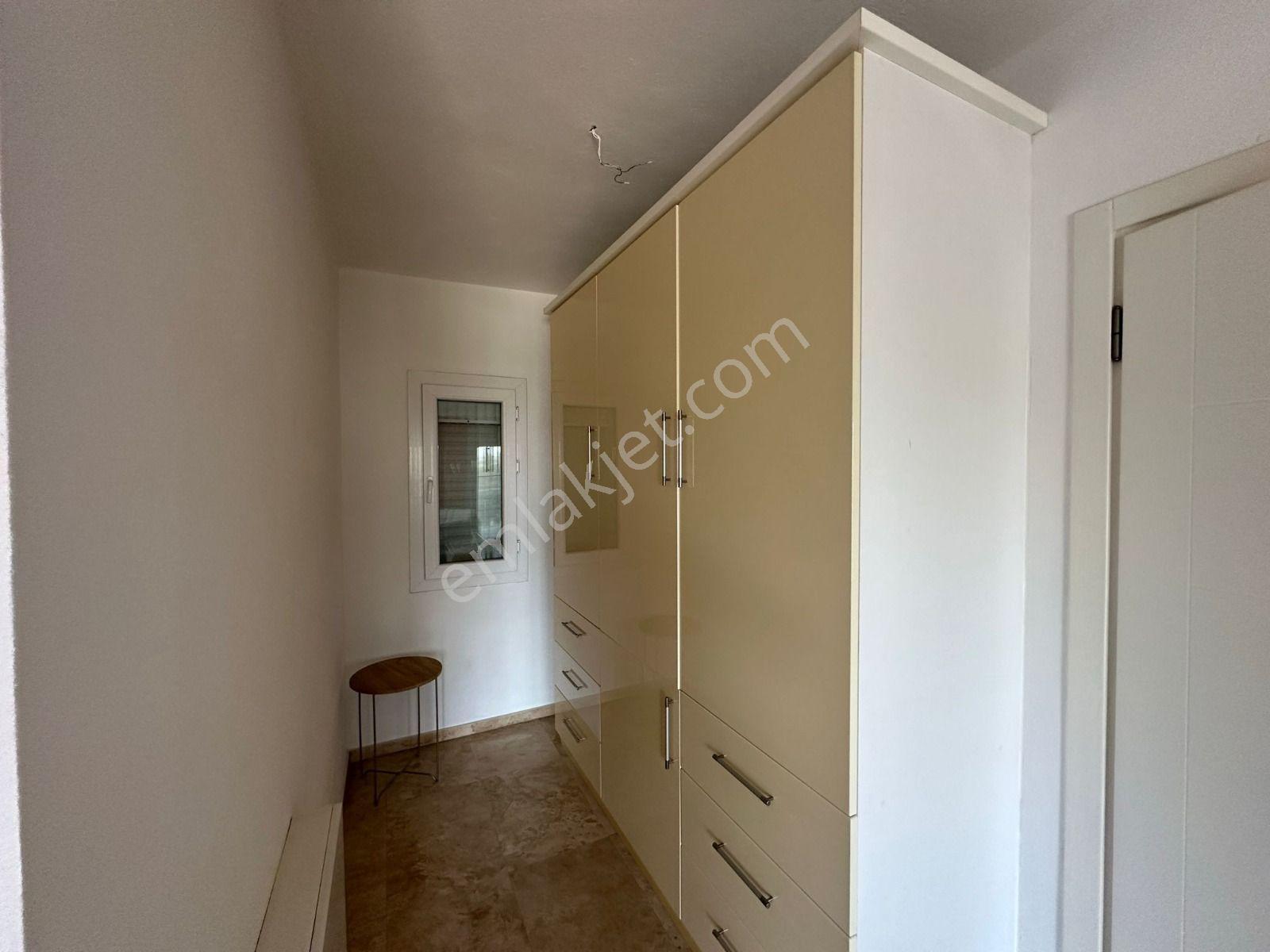 Kuşadası Satılık 4+1 Tek Müstakil Malikane Tadında Villa — fotoğraf 19
