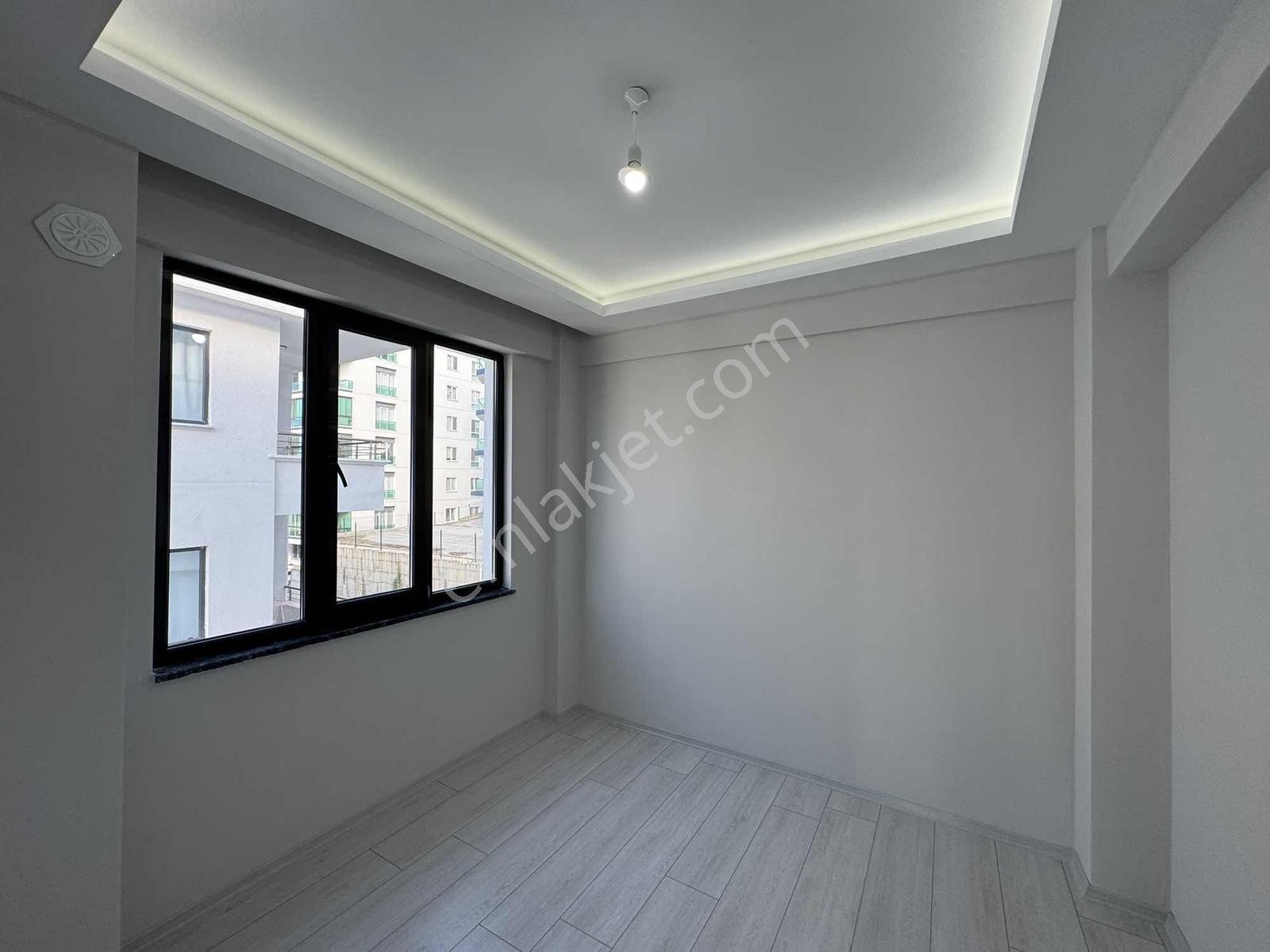 Manzaralı Ebeveyn Banyolu,ön Cephe, İskanlı Ara Kat Sıfır 2+1 — fotoğraf 23