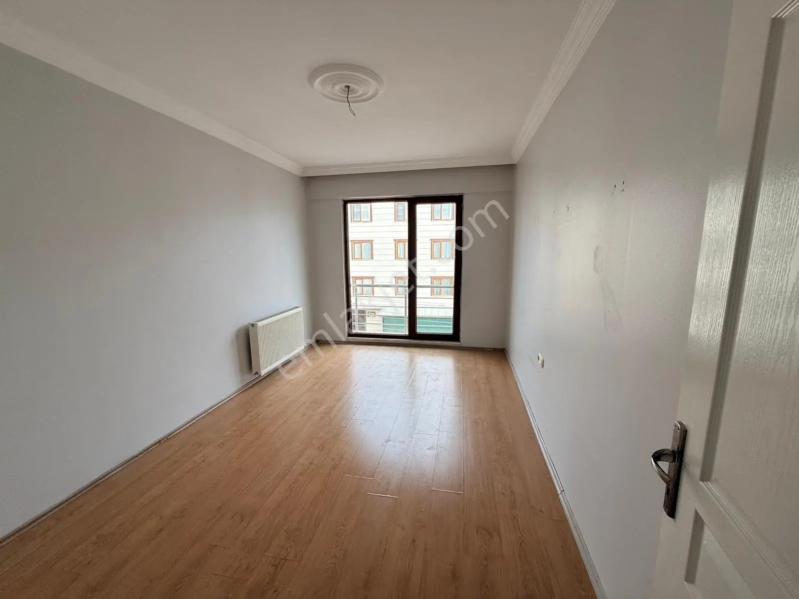 Likite Emlak'tan Cumhuriyet Merkezde 130 M2 Net Satılık Kelepir Daire — fotoğraf 4