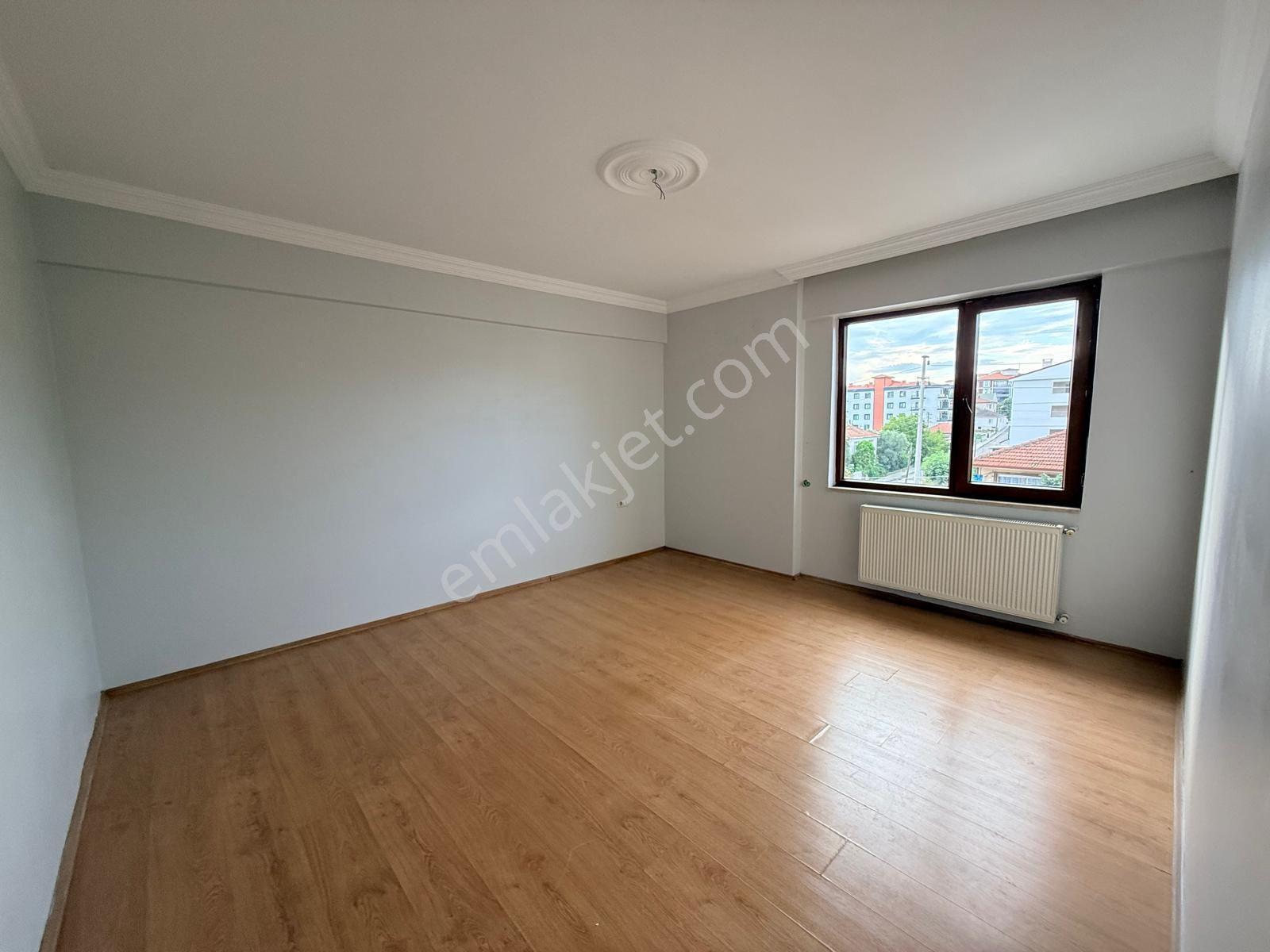 Likite Emlak'tan Cumhuriyet Merkezde 130 M2 Net Satılık Kelepir Daire — fotoğraf 8