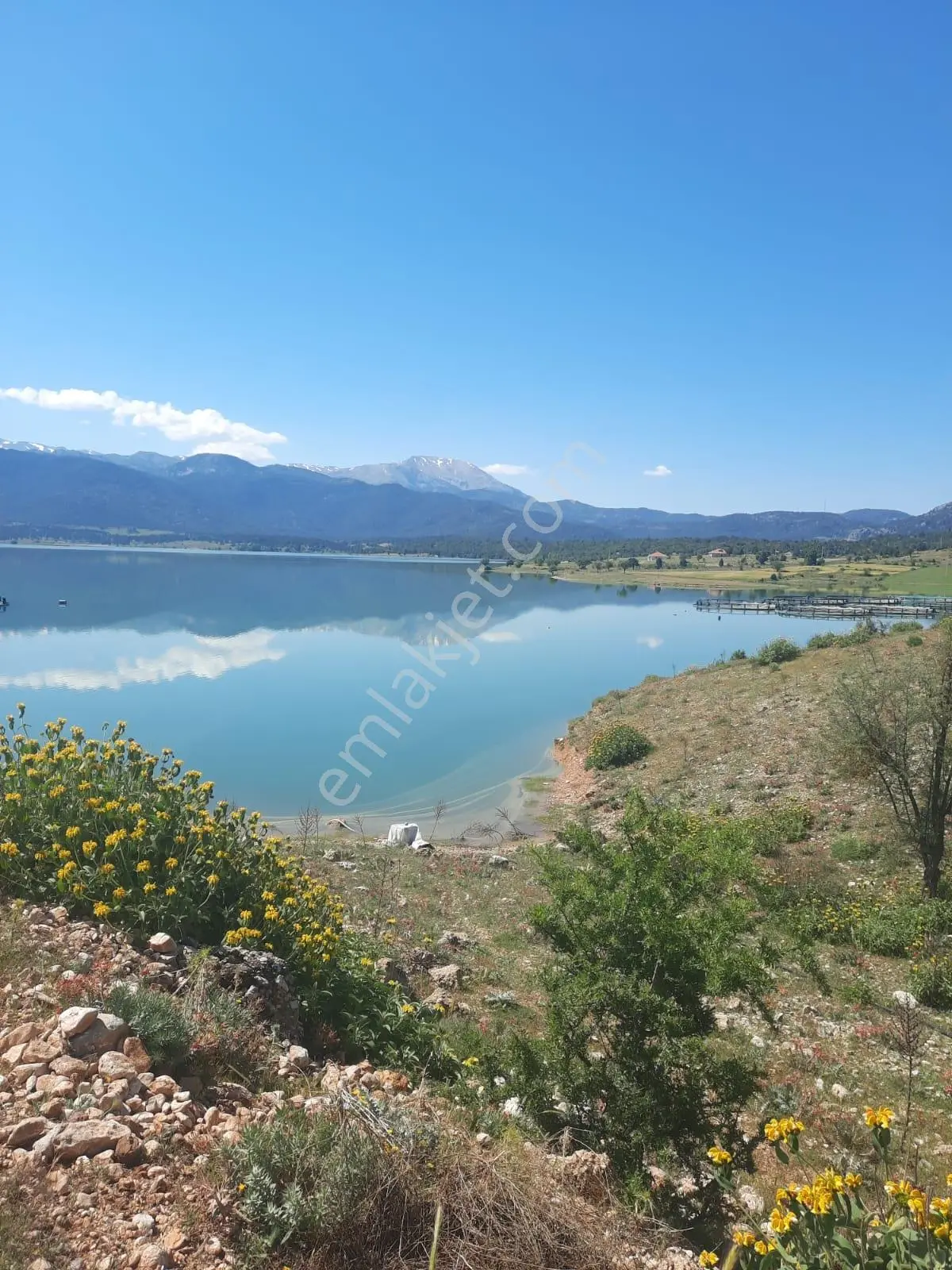 Yayla Patlangıç Göl Manzaralı Muhteşem Arazi 1250 M2