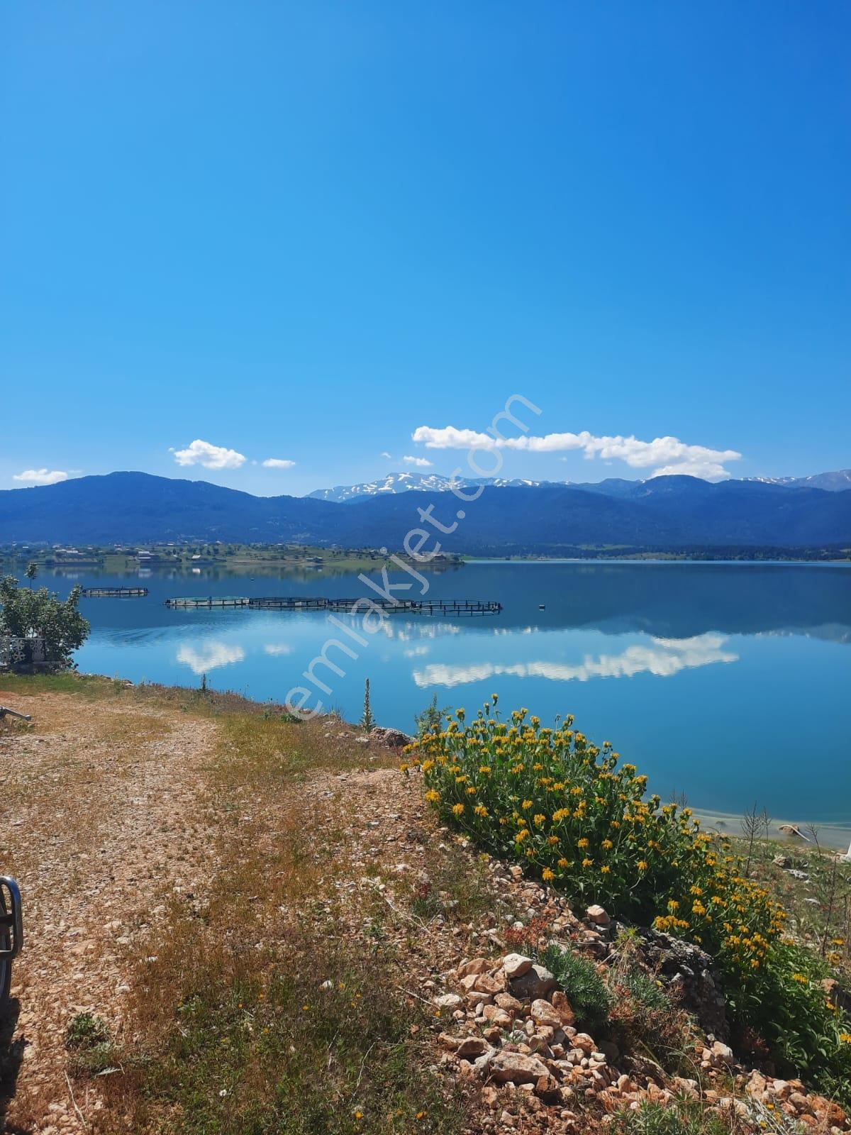 Yayla Patlangıç Göl Manzaralı Muhteşem Arazi 1250 M2 — fotoğraf 19
