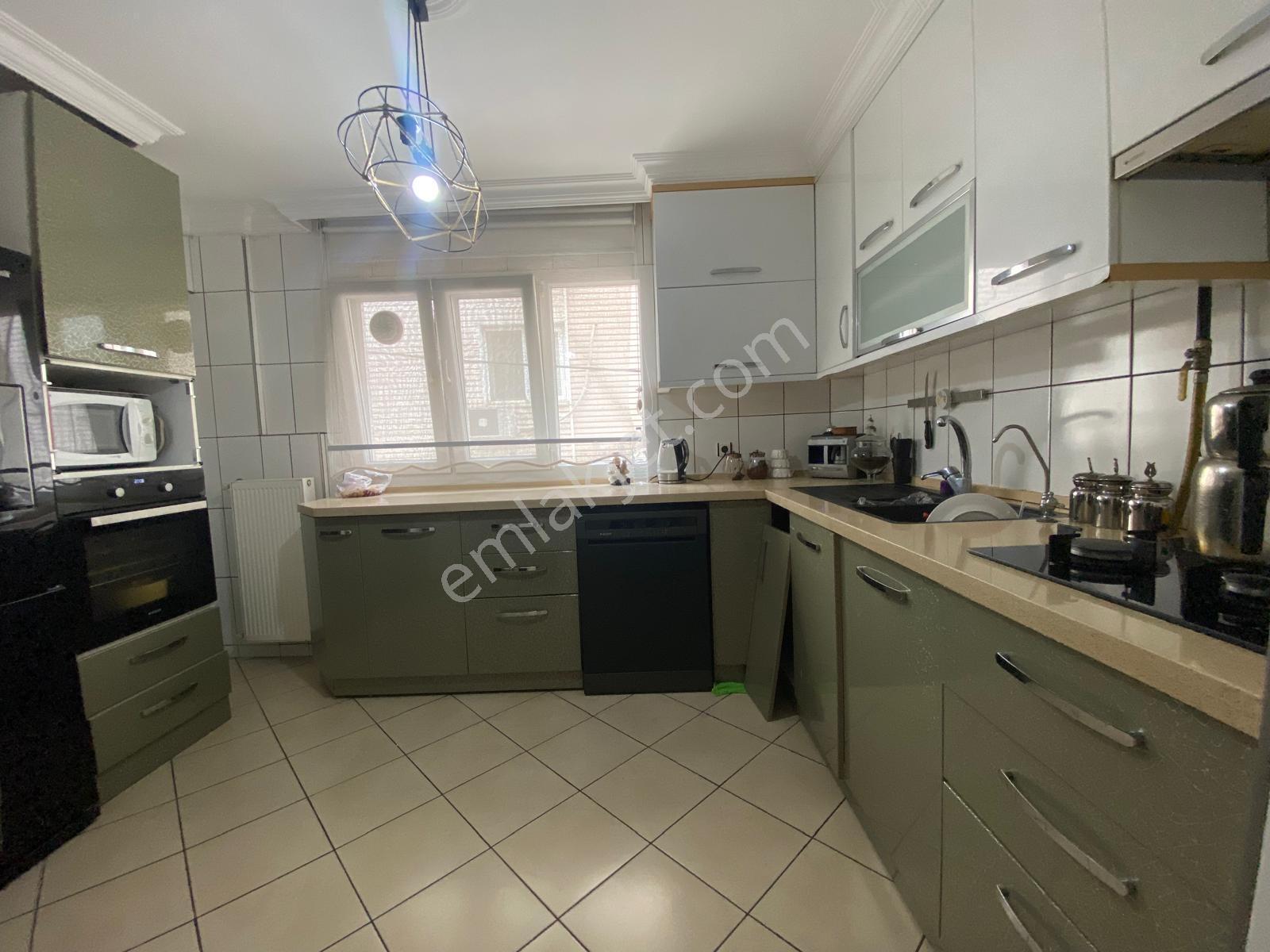Konak Murat Reis Mh. 3+1 Bakımlı Oturuma Hazır Satılık Daire — fotoğraf 6