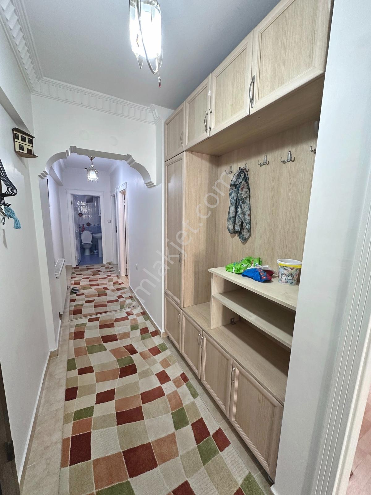 Dereboyu Cadde Üzerinde Ön Cephe Çift Balkonlu 3+1 Satılık Daire — fotoğraf 24