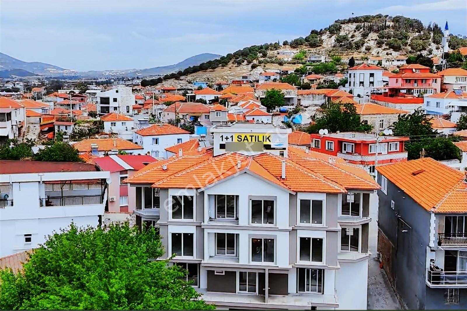 Foça Gerenköy' De Satılık Geniş 1+1 Daire — fotoğraf 25
