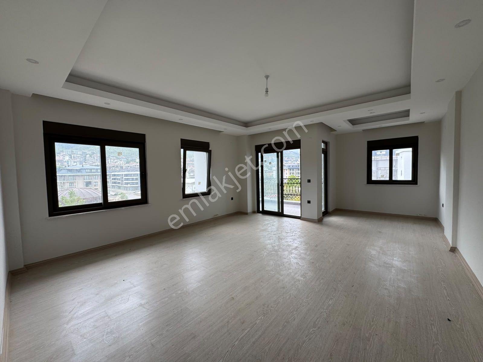 Alanya Oba Çarşamba'da Satılık 3+1 Ayrı Mutfak Sıfır Dublex Daire — fotoğraf 6