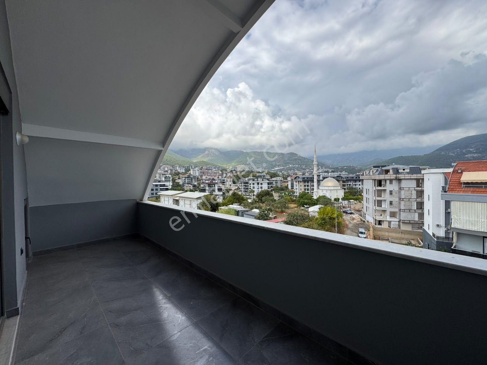 Alanya Oba Çarşamba'da Satılık 3+1 Ayrı Mutfak Sıfır Dublex Daire — fotoğraf 23