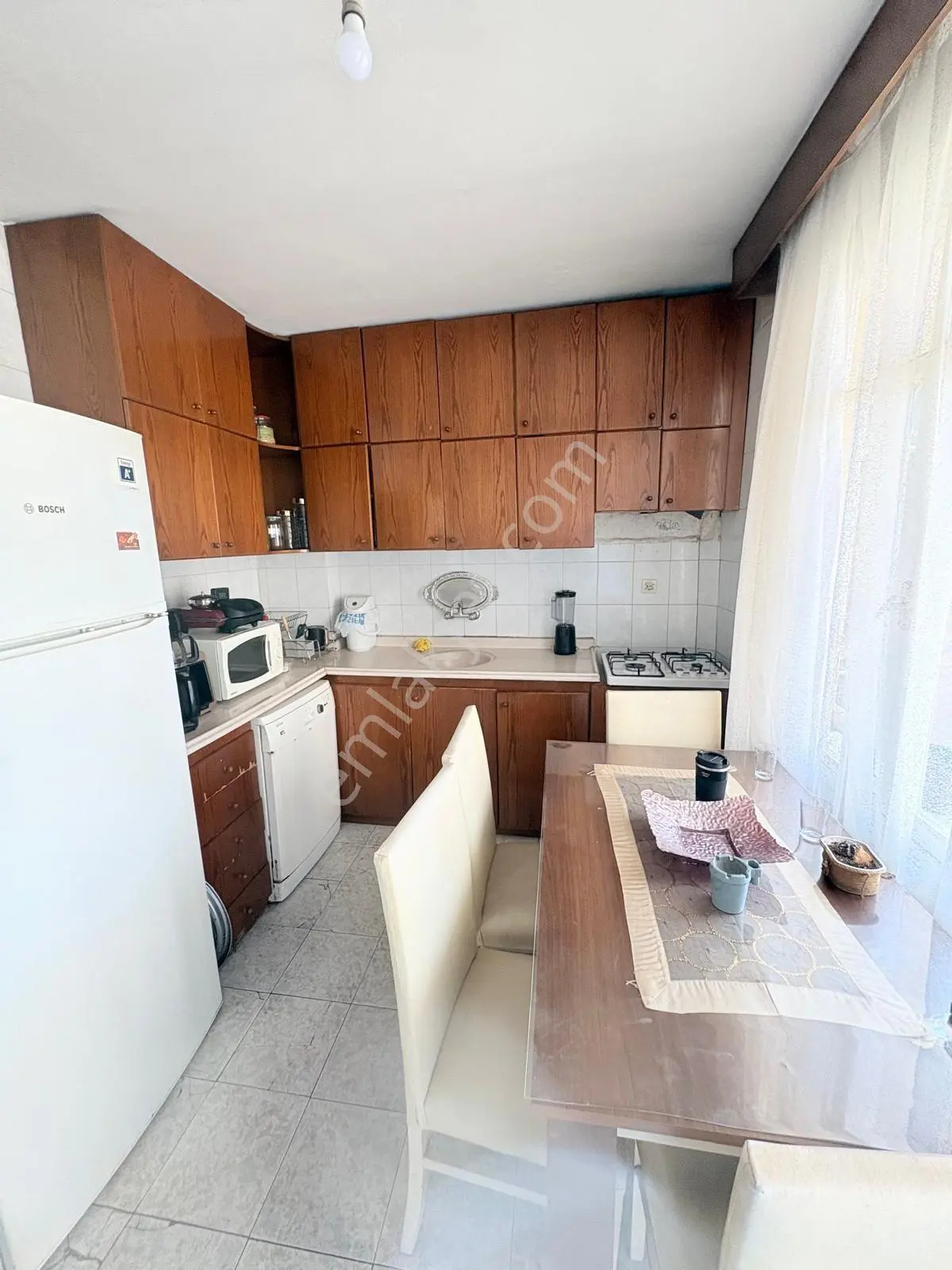 Prestij'den Kiremithanede Geniş Oturumlu Temiz 3+1 Daire — fotoğraf 2