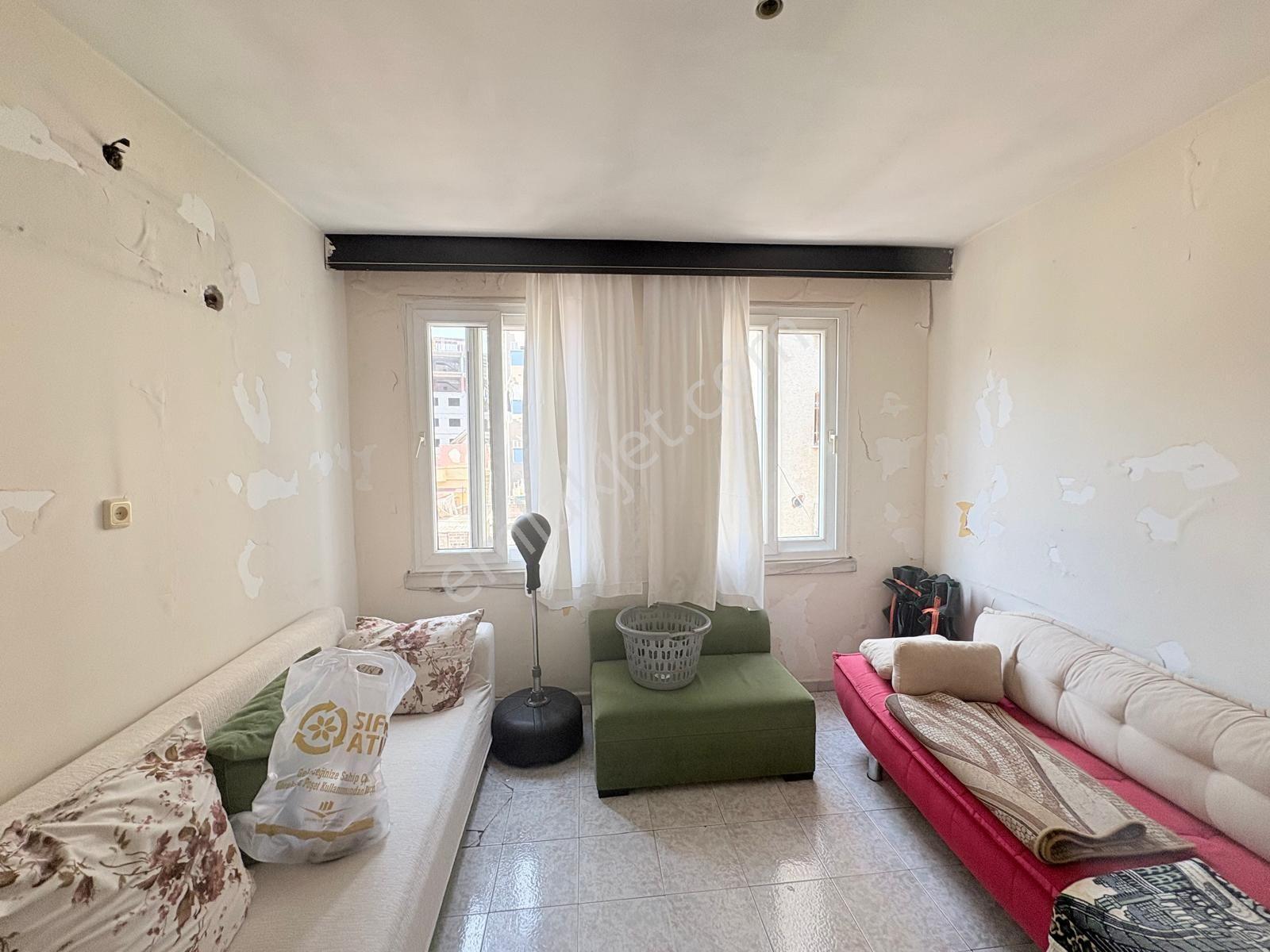 Prestij'den Kiremithanede Geniş Oturumlu Temiz 3+1 Daire — fotoğraf 14