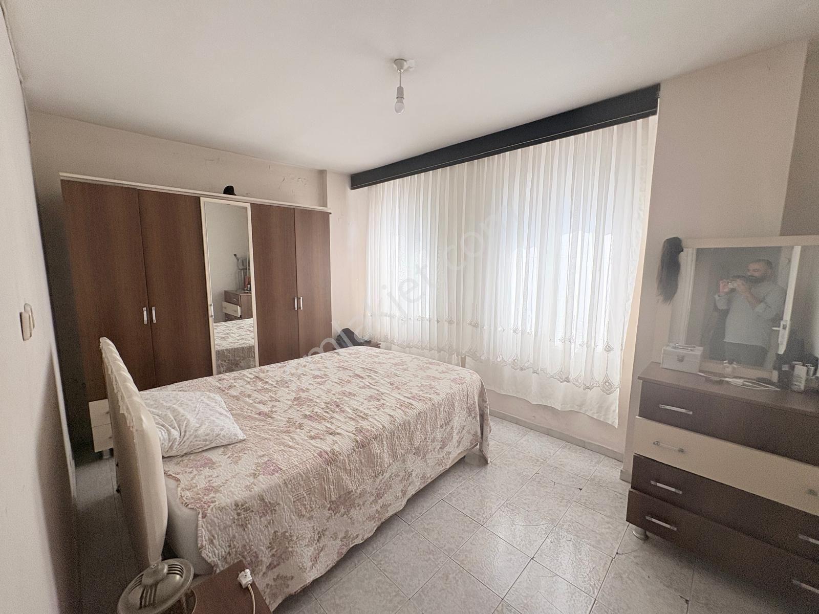 Prestij'den Kiremithanede Geniş Oturumlu Temiz 3+1 Daire — fotoğraf 15