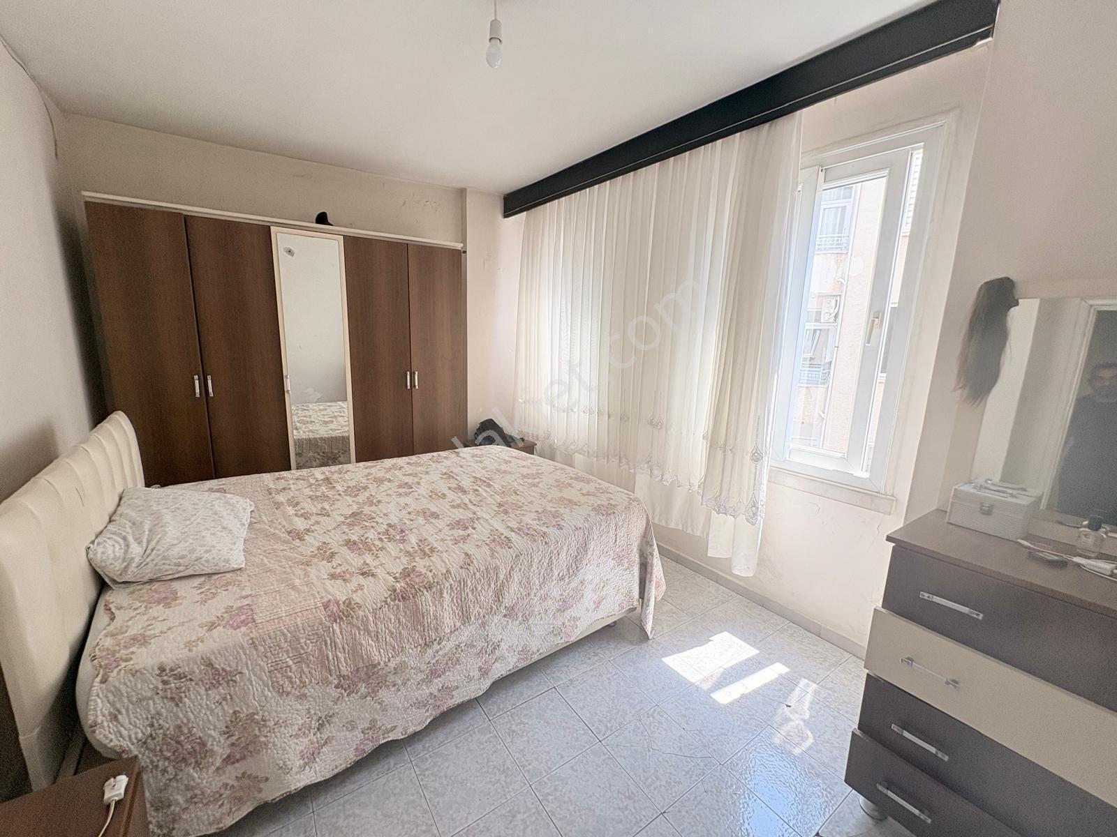Prestij'den Kiremithanede Geniş Oturumlu Temiz 3+1 Daire — fotoğraf 20
