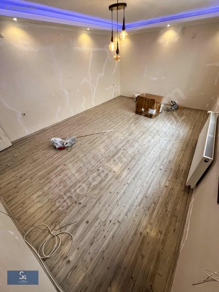 Siyo'dan Balçova'da 175m2 2+1 Müstakil Bahçeli Tadilatlı Kiralık — fotoğraf 4