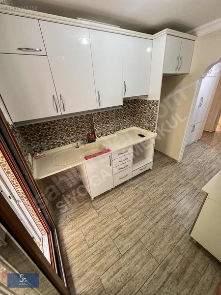 Siyo'dan Balçova'da 175m2 2+1 Müstakil Bahçeli Tadilatlı Kiralık — fotoğraf 10