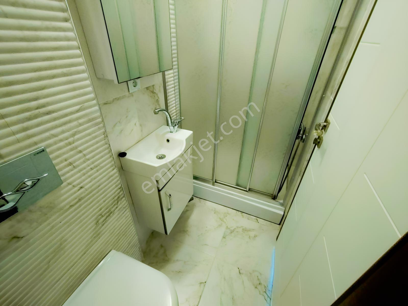 Ful Yapılı Manzaralı Cadde Kenarı Satılık 4+1 Daire — fotoğraf 28