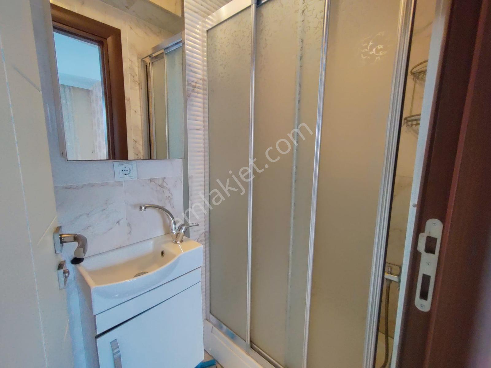Ful Yapılı Manzaralı Cadde Kenarı Satılık 4+1 Daire — fotoğraf 34
