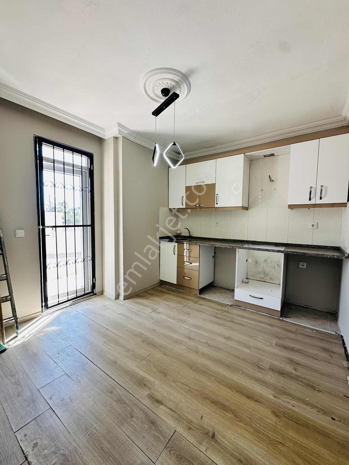Özdoğan Emlaktan Ayanoğlun Da 2+1 90m2 Ebeveyn Banyolu Giriş Kat — fotoğraf 9