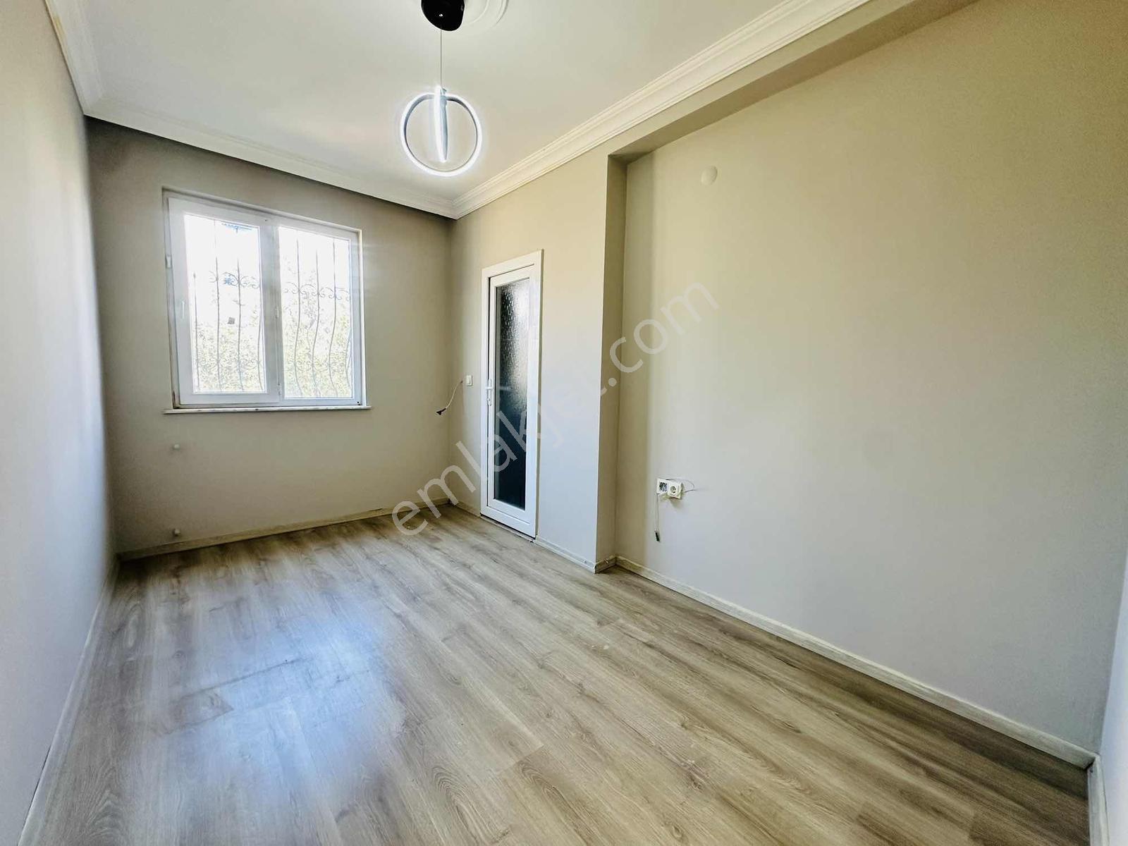 Özdoğan Emlaktan Ayanoğlun Da 2+1 90m2 Ebeveyn Banyolu Giriş Kat — fotoğraf 17