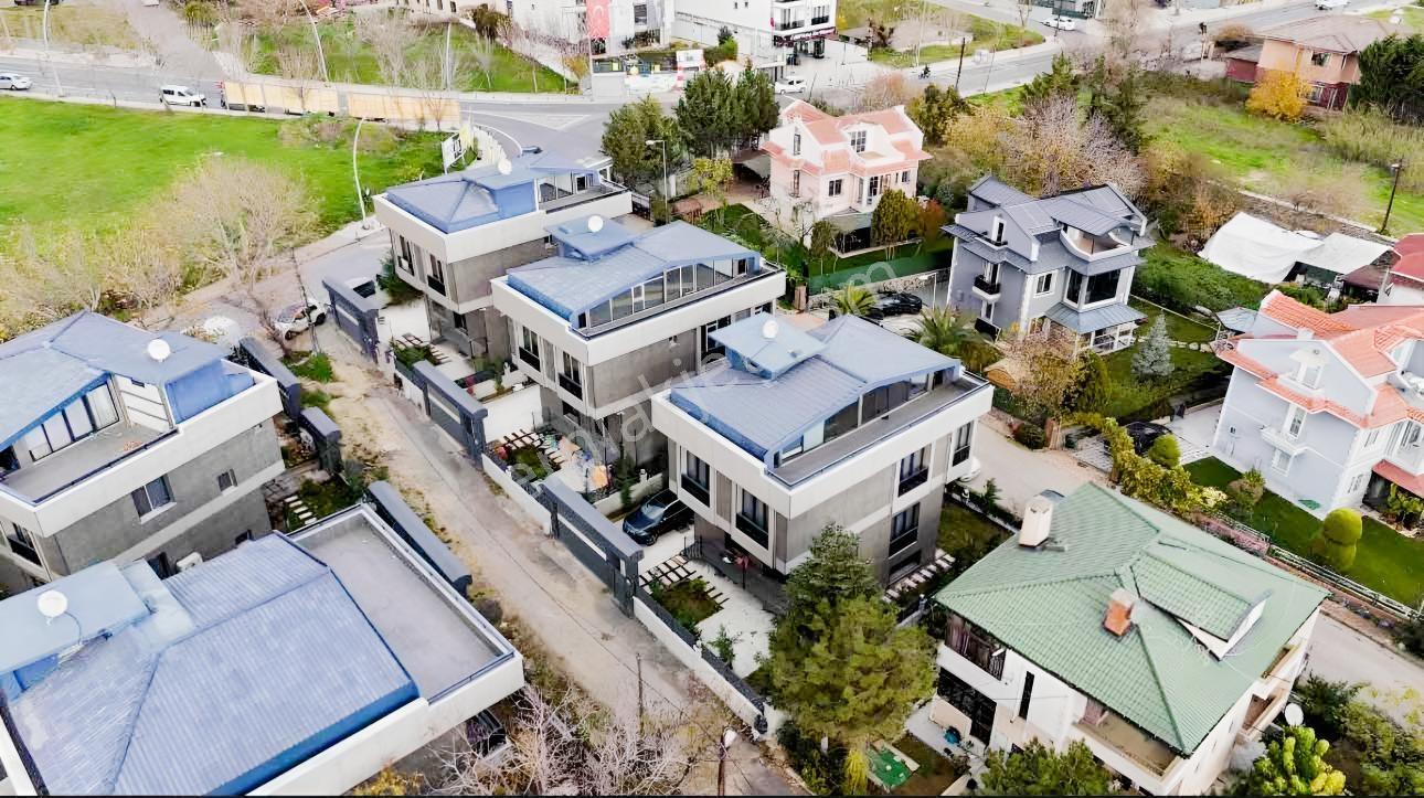 Remax'ten Büyükçekmece'de Müstakil Deniz Manzaralı 6+2 Villa — fotoğraf 31