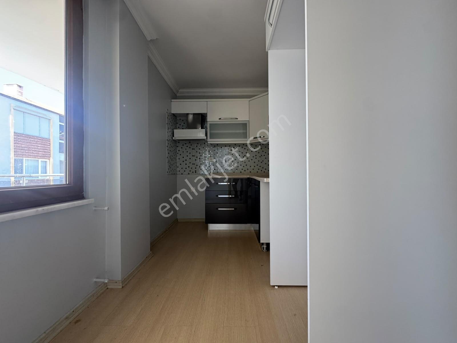 Kumsaldan Altınkumda Yüksek Kredili Ayrı Mutfak_2+1_fırsat Daire — fotoğraf 4