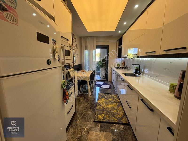 Menderes Coldwell Banker Poyrazda Altıntepede Site İçi 3+1 Daire — fotoğraf 7