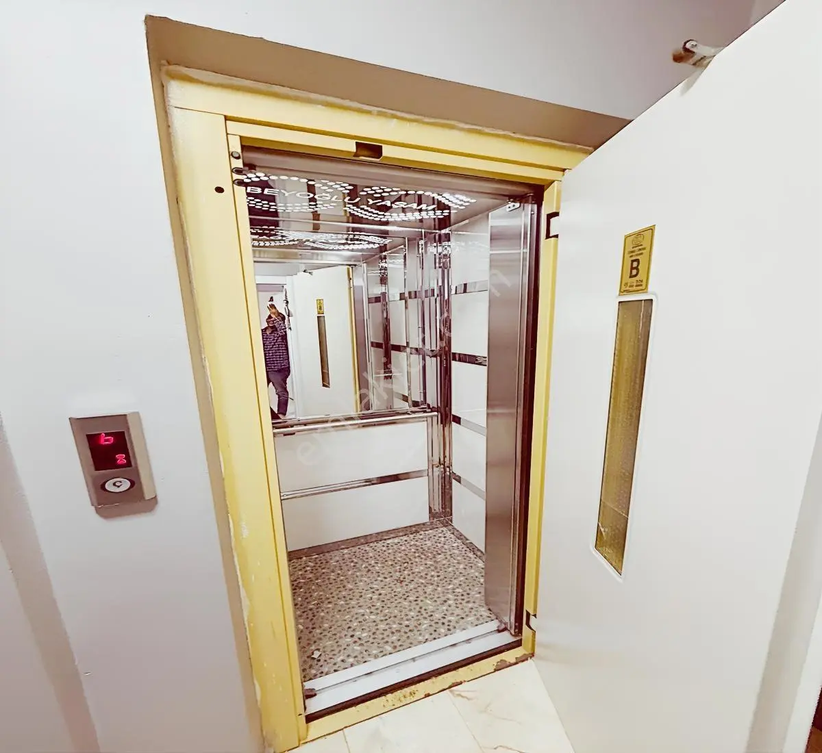 Acil Çınar Mh Satılık Tek Daire Üzeri 130m² 3+1 Merkezi Konum — fotoğraf 15