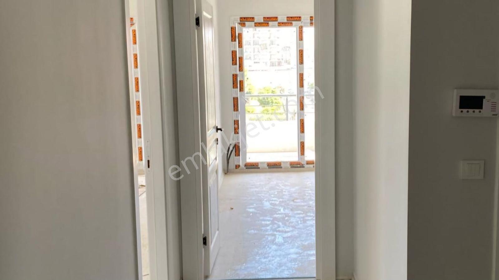 Erdemli Alata Mahallesinde Satılık 2+1 Bağımsız Mutfak — fotoğraf 5