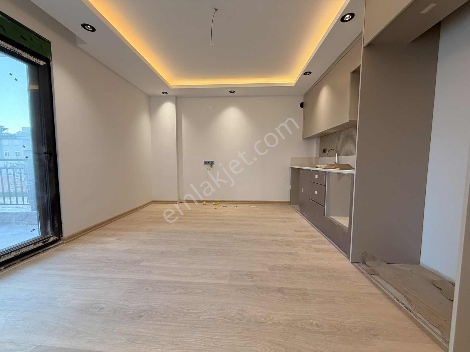Muhteşem Konumda/ultra Lüks/ Geniş 1+1 Arakat 50m2 — fotoğraf 9