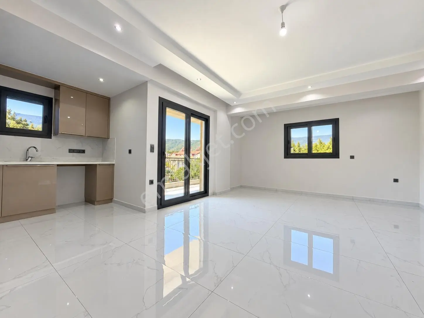 Fethiye Merkezde Yeni Binada Satılık Şık Dubleks Daire — fotoğraf 5