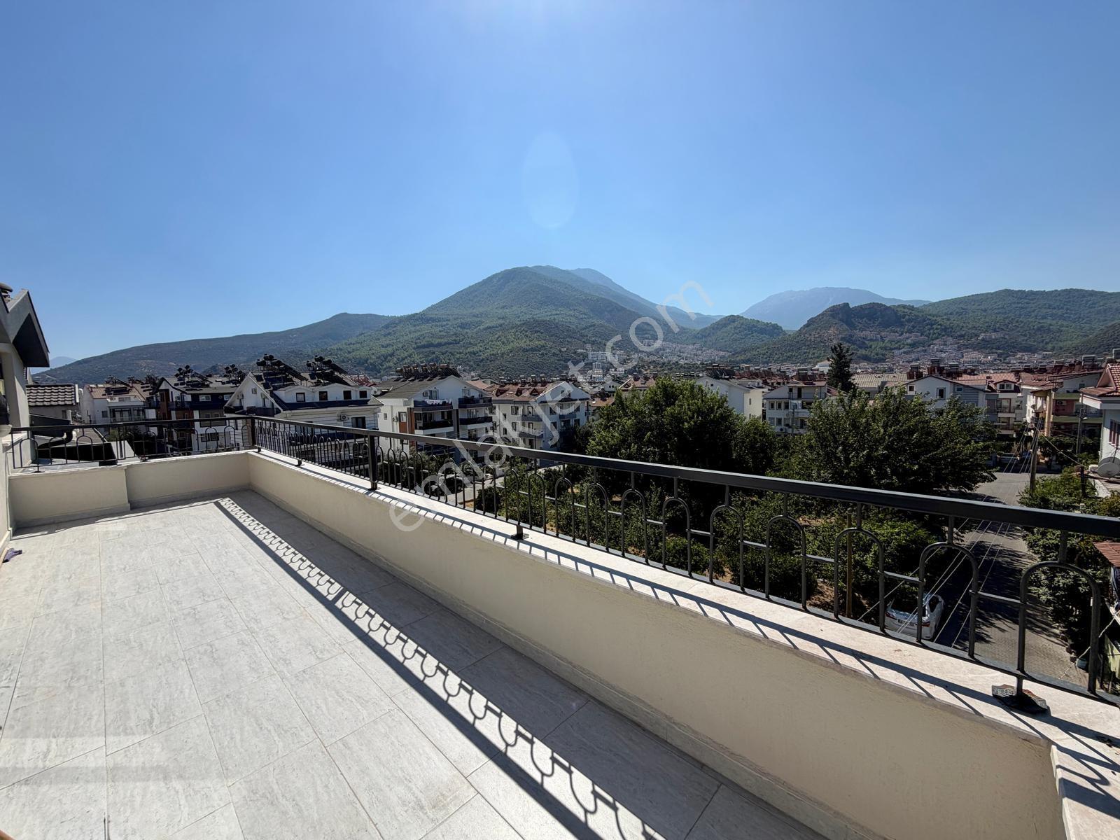 Fethiye Merkezde Yeni Binada Satılık Şık Dubleks Daire — fotoğraf 29