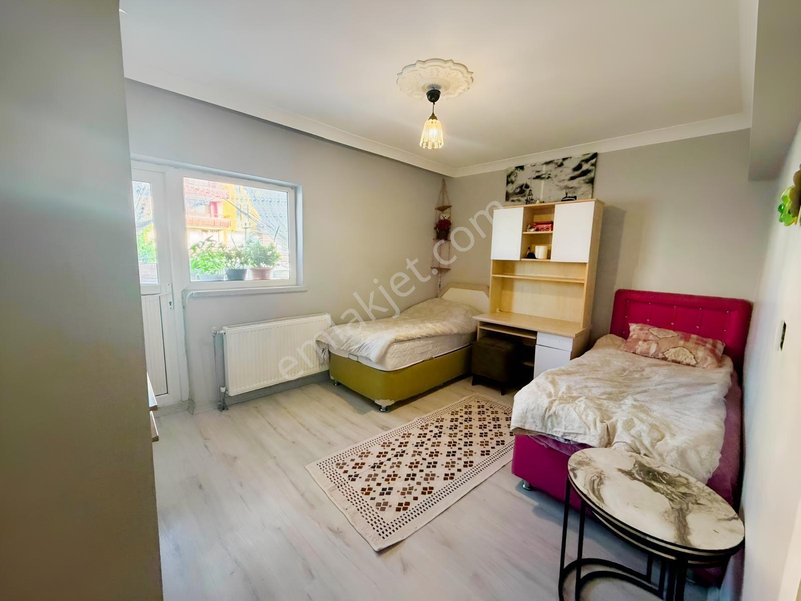 Andiçen Mah.3+1 Bağımsız Ara Katta Full Yapılı Ön Cephe Daire — fotoğraf 13
