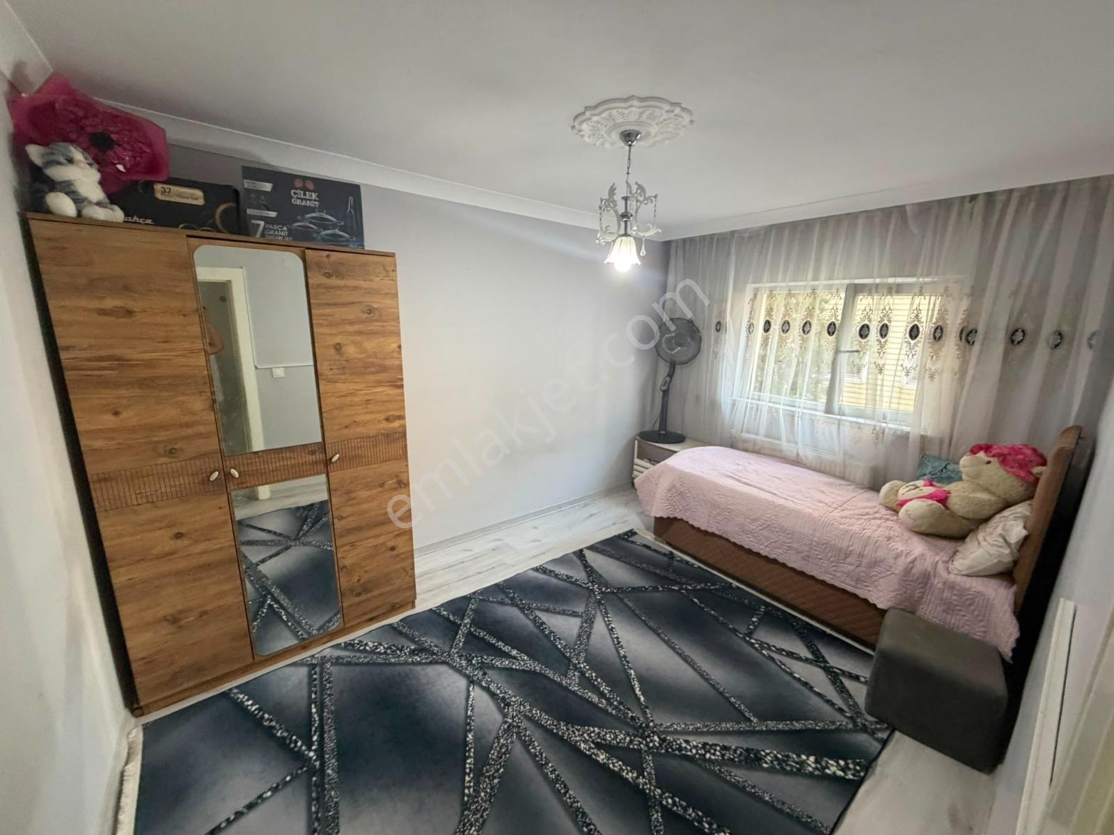 Andiçen Mah.3+1 Bağımsız Ara Katta Full Yapılı Ön Cephe Daire — fotoğraf 17
