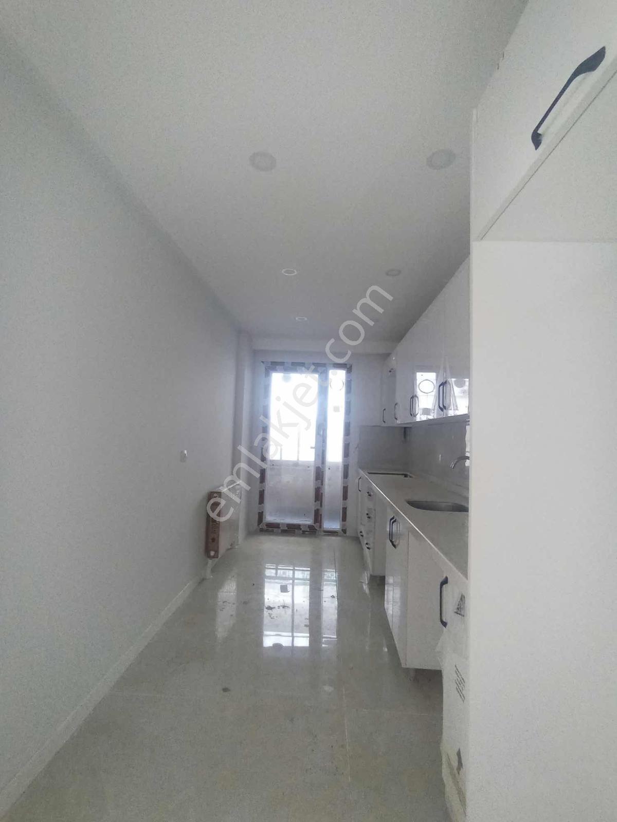Avcılar Ünıversıte Mahallesı'nde Satılık 2 + 1 Daıre — fotoğraf 11